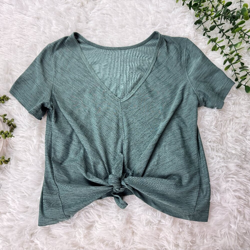 EUC Old Navy Short Sleeve Tie Front Active Top Size S